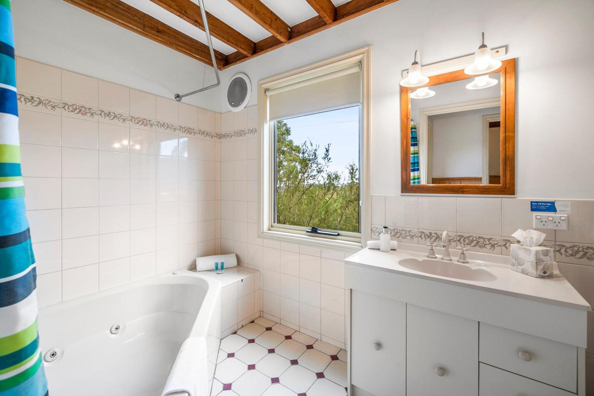 Lorne Bush House Cottages & Eco Retreats Zimmer foto